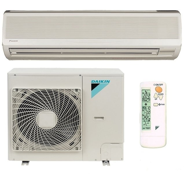 Daikin FAQ71B/RR71BV3